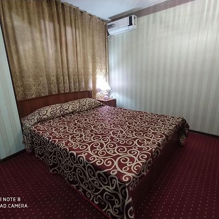 Silver Hotel Tashkent Exterior photo