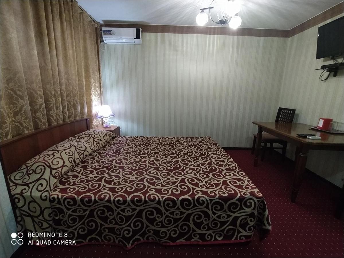 Silver Hotel Tashkent Exterior photo